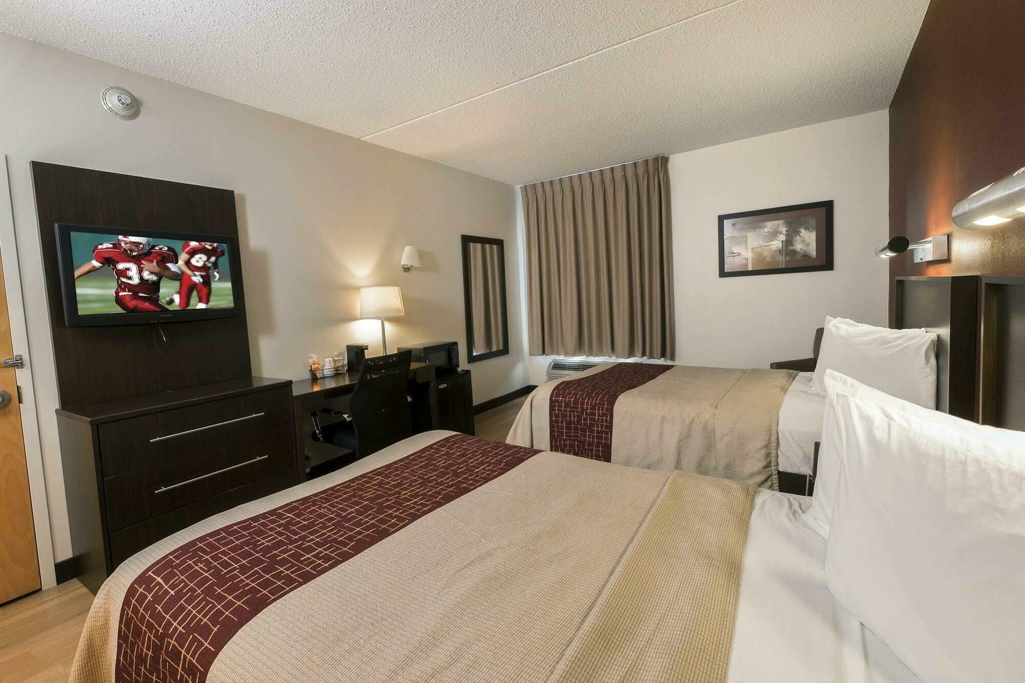 Red Roof Inn Plus+ San Antonio Downtown - Riverwalk Ngoại thất bức ảnh